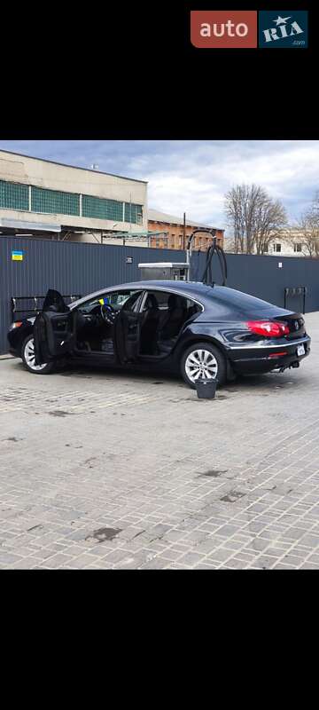 Купе Volkswagen CC / Passat CC 2011 в Первомайске