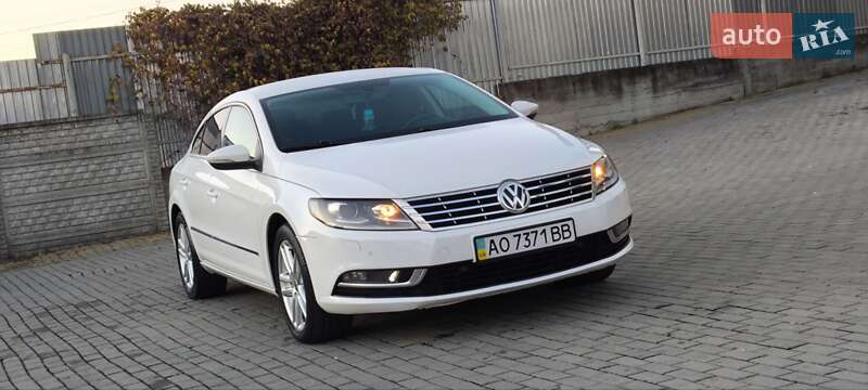 Купе Volkswagen CC / Passat CC 2012 в Мукачево