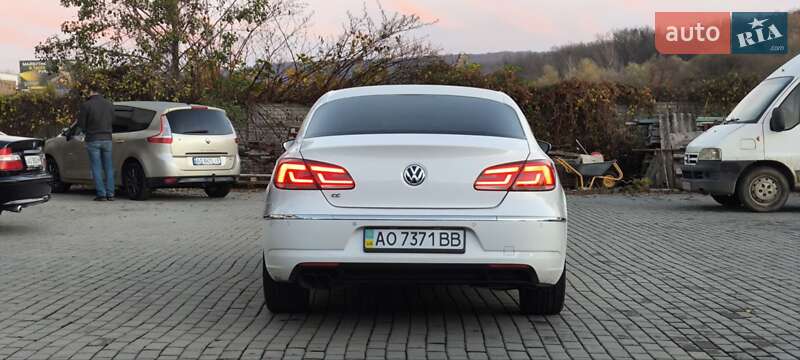 Купе Volkswagen CC / Passat CC 2012 в Мукачево