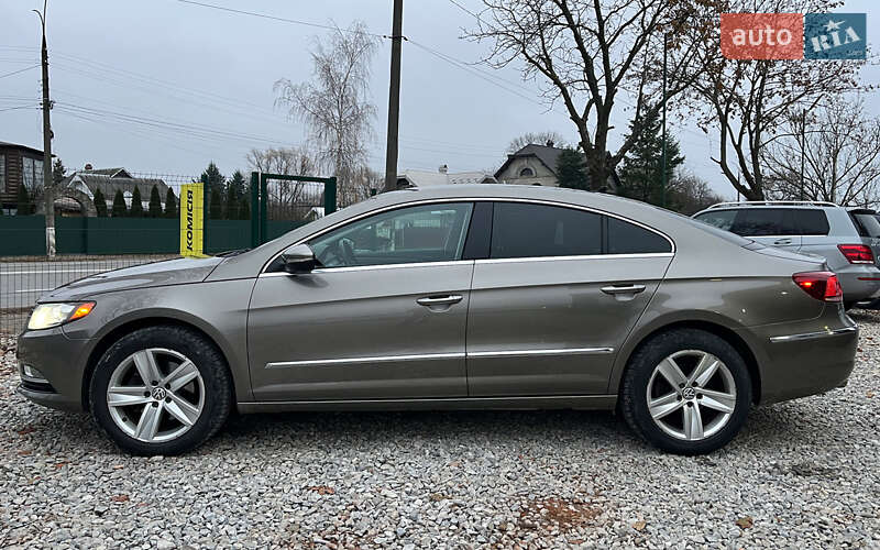 Купе Volkswagen CC / Passat CC 2013 в Коломиї