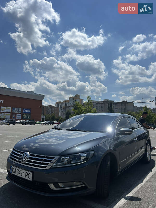 Купе Volkswagen CC / Passat CC 2013 в Броварах