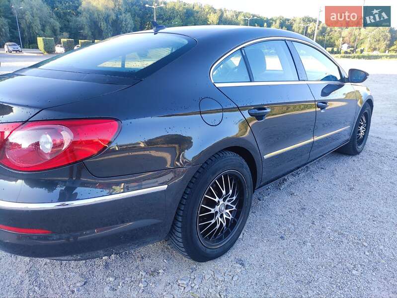 Купе Volkswagen CC / Passat CC 2009 в Дніпрі