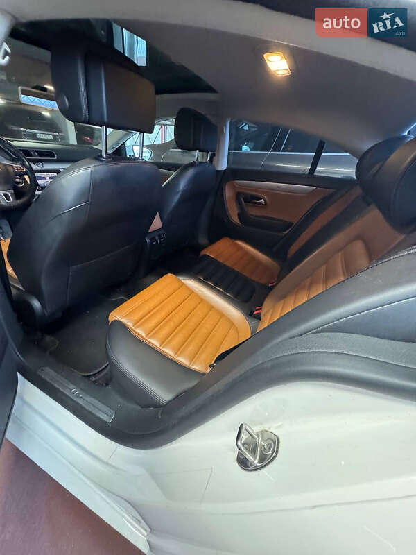 Купе Volkswagen CC / Passat CC 2012 в Одесі фото 2 Купе Volkswagen CC / Passat CC 2012 в Одесі