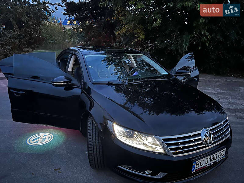 Купе Volkswagen CC / Passat CC 2015 в Чернігові
