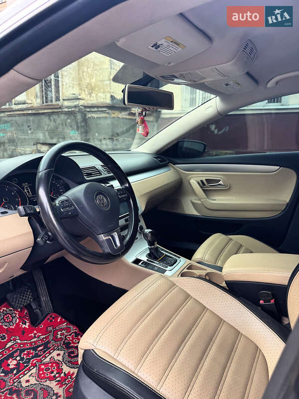 Купе Volkswagen CC / Passat CC 2012 в Одесі фото 4 Купе Volkswagen CC / Passat CC 2012 в Одесі