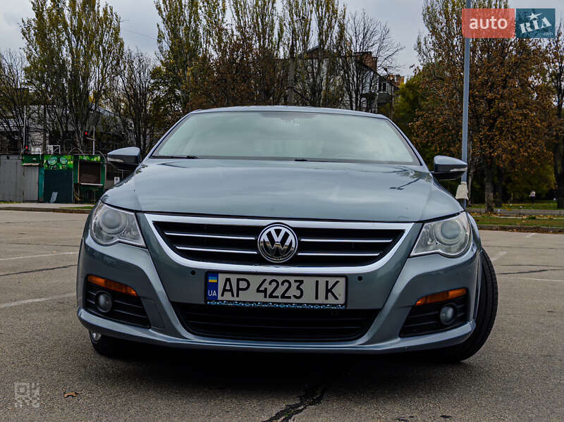 Купе Volkswagen CC / Passat CC 2012 в Запоріжжі
