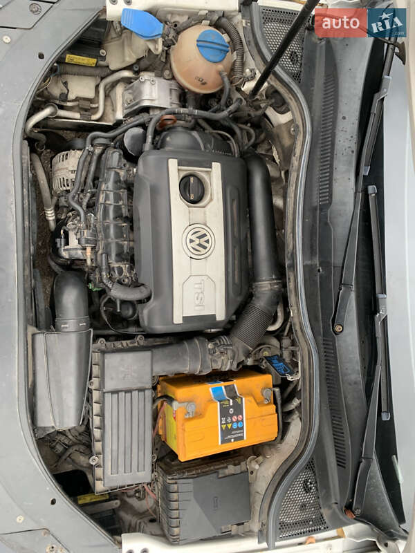 Купе Volkswagen CC / Passat CC 2013 в Чугуєві фото 22 Купе Volkswagen CC / Passat CC 2013 в Чугуєві