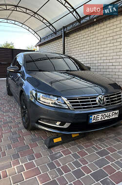 Купе Volkswagen CC / Passat CC 2012 в Магдалинівці