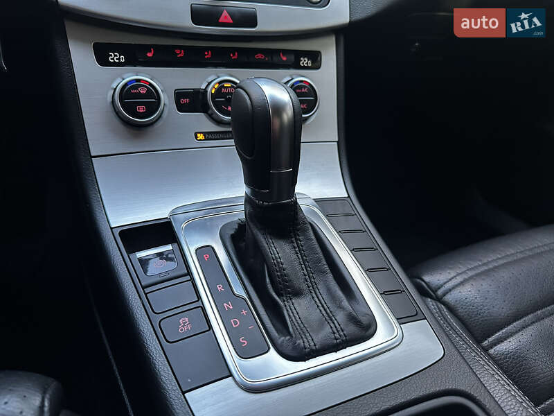 Купе Volkswagen CC / Passat CC 2012 в Миколаєві фото 31 Купе Volkswagen CC / Passat CC 2012 в Миколаєві