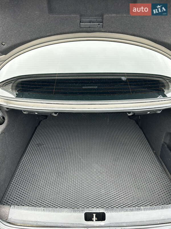 Купе Volkswagen CC / Passat CC 2012 в Києві