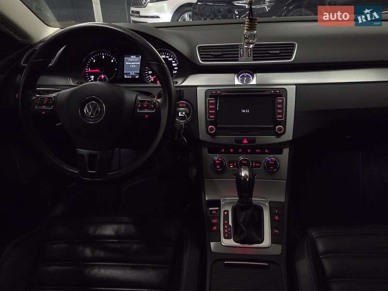 Купе Volkswagen CC / Passat CC 2012 в Николаеве фото 13 Купе Volkswagen CC / Passat CC 2012 в Николаеве