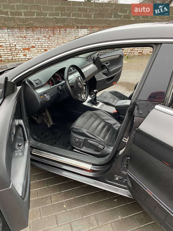 Купе Volkswagen CC / Passat CC 2009 в Києві фото 6 Купе Volkswagen CC / Passat CC 2009 в Києві