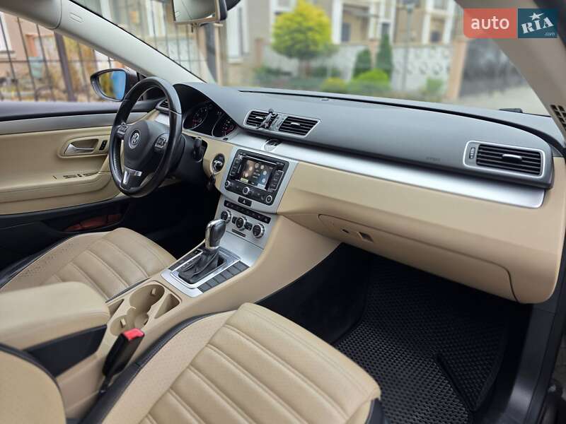 Купе Volkswagen CC / Passat CC 2012 в Одессе