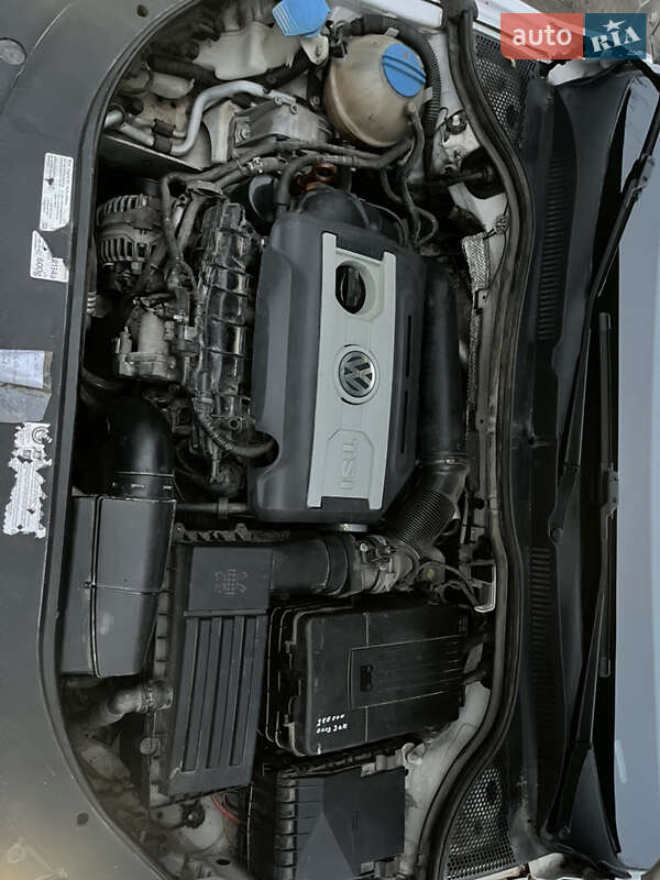 Купе Volkswagen CC / Passat CC 2011 в Белгороде-Днестровском