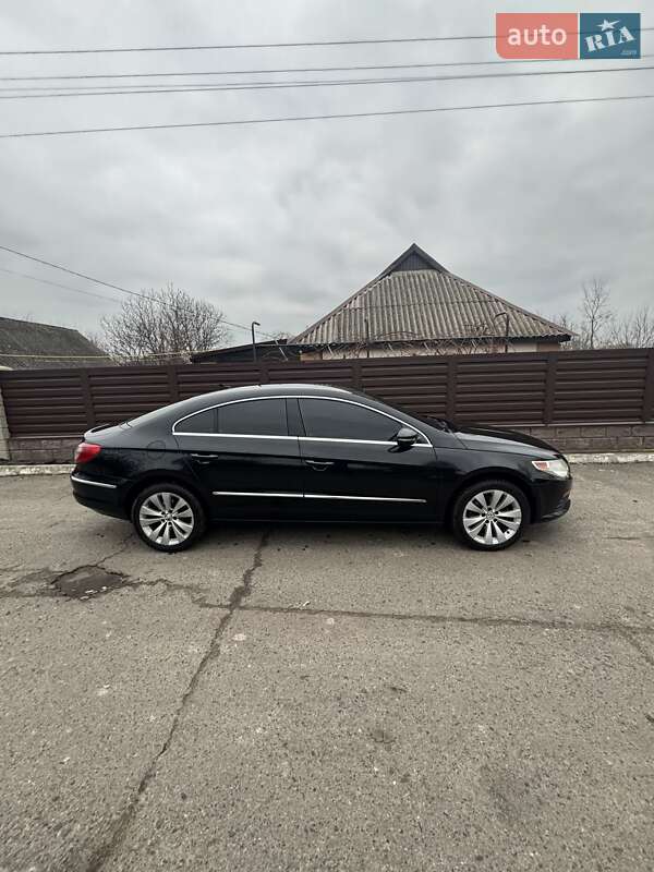 Купе Volkswagen CC / Passat CC 2011 в Киеве