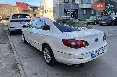 Купе Volkswagen CC / Passat CC 2010 в Львове