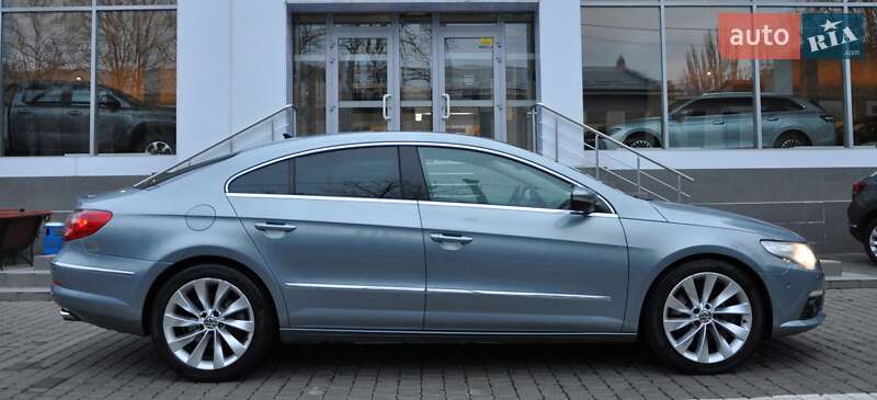 Купе Volkswagen CC / Passat CC 2010 в Одессе