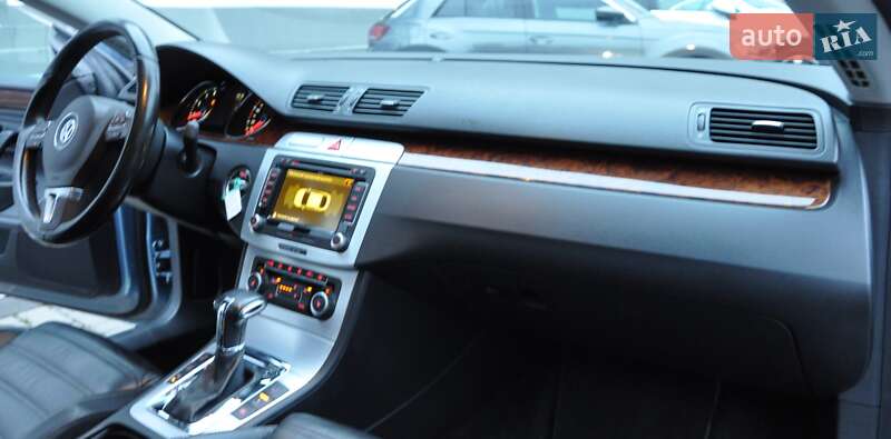 Купе Volkswagen CC / Passat CC 2010 в Одессе