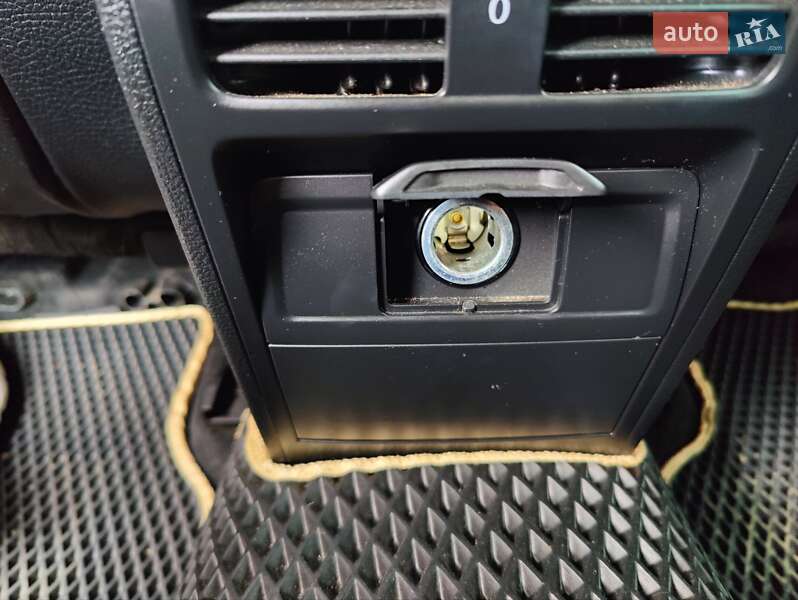 Купе Volkswagen CC / Passat CC 2009 в Чернівцях