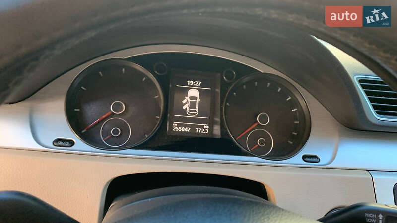 Купе Volkswagen CC / Passat CC 2012 в Прилуках