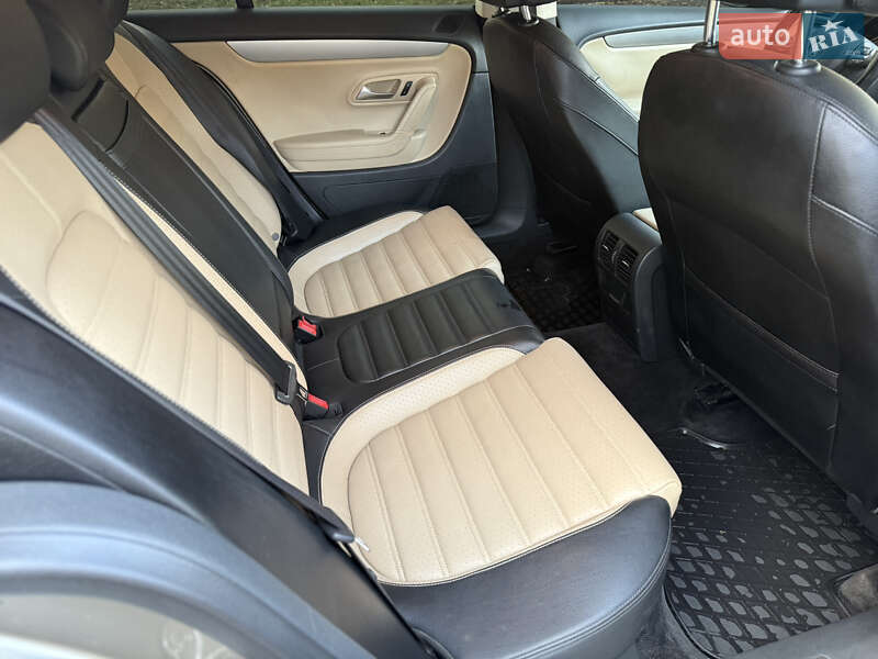 Купе Volkswagen CC / Passat CC 2014 в Кам'янському