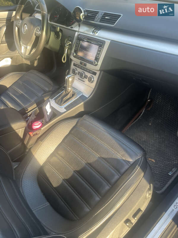 Купе Volkswagen CC / Passat CC 2012 в Харкові