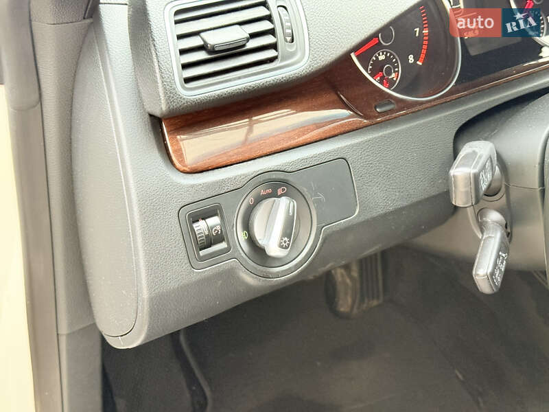 Купе Volkswagen CC / Passat CC 2011 в Харькове