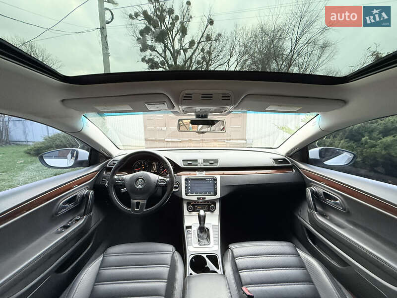 Купе Volkswagen CC / Passat CC 2011 в Харькове