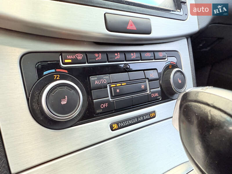 Купе Volkswagen CC / Passat CC 2011 в Харькове