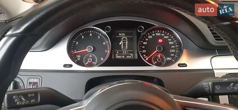 Купе Volkswagen CC / Passat CC 2010 в Чернігові