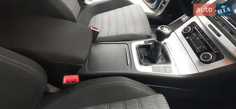 Купе Volkswagen CC / Passat CC 2010 в Чернігові