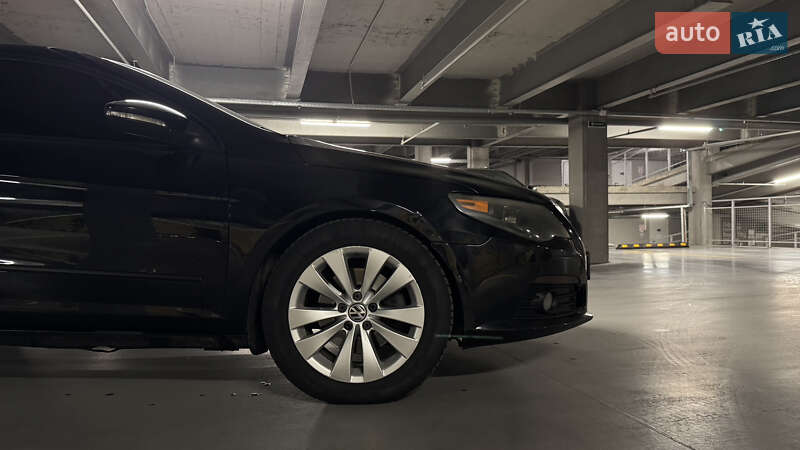 Купе Volkswagen CC / Passat CC 2008 в Виннице