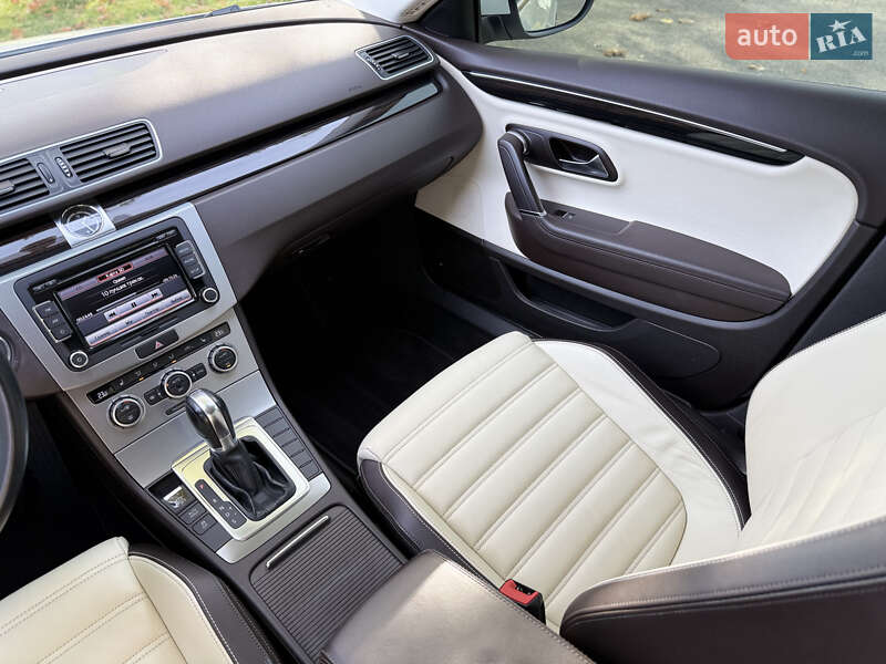 Купе Volkswagen CC / Passat CC 2012 в Днепре