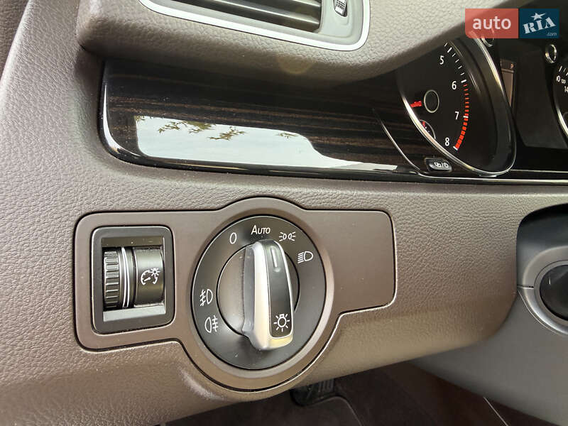 Купе Volkswagen CC / Passat CC 2012 в Днепре