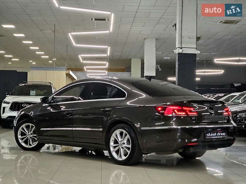Универсал Volkswagen CC / Passat CC 2016 в Николаеве