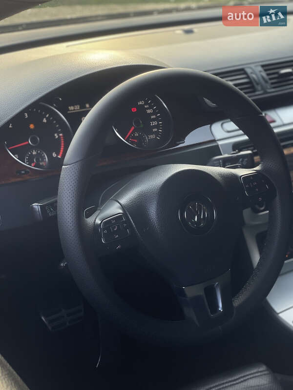 Купе Volkswagen CC / Passat CC 2010 в Івано-Франківську