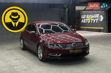 Купе Volkswagen CC / Passat CC 2013 в Чернівцях
