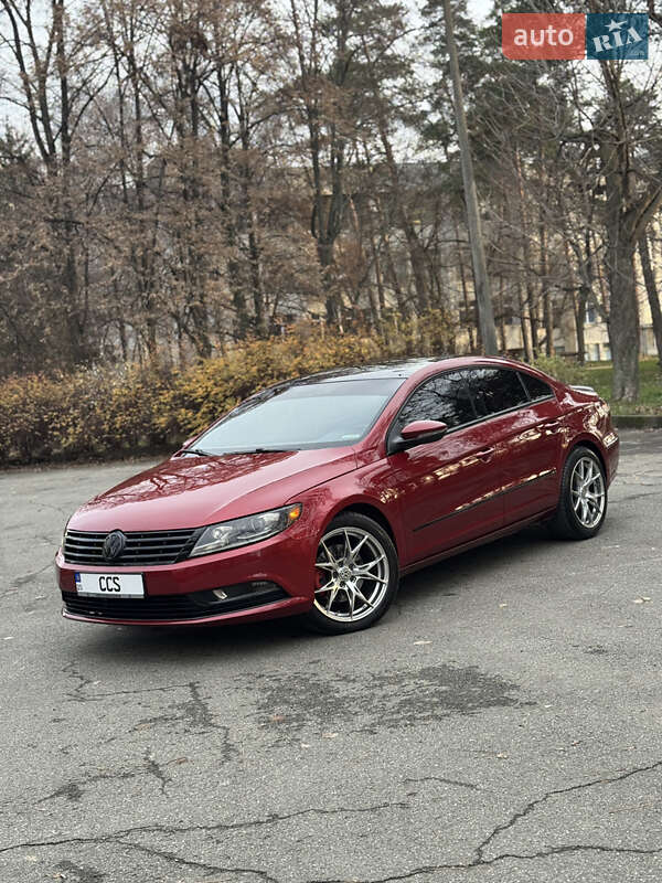 Купе Volkswagen CC / Passat CC 2013 в Києві