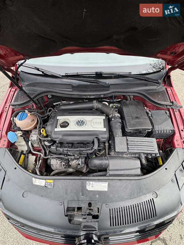 Купе Volkswagen CC / Passat CC 2013 в Києві