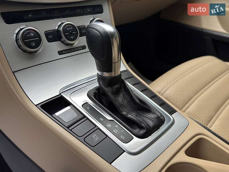 Купе Volkswagen CC / Passat CC 2013 в Львове фото 14 Купе Volkswagen CC / Passat CC 2013 в Львове
