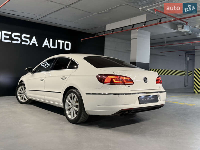 Купе Volkswagen CC / Passat CC 2012 в Одесі