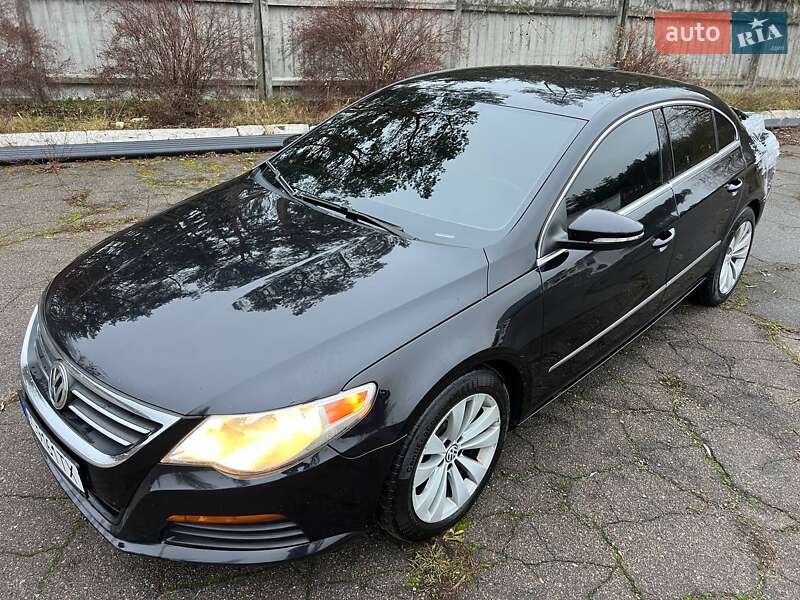 Купе Volkswagen CC / Passat CC 2010 в Киеве