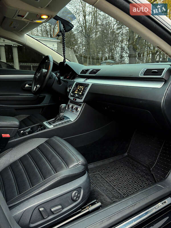 Купе Volkswagen CC / Passat CC 2014 в Вінниці