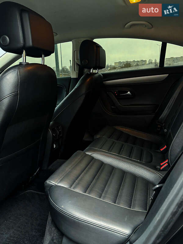 Купе Volkswagen CC / Passat CC 2014 в Вінниці