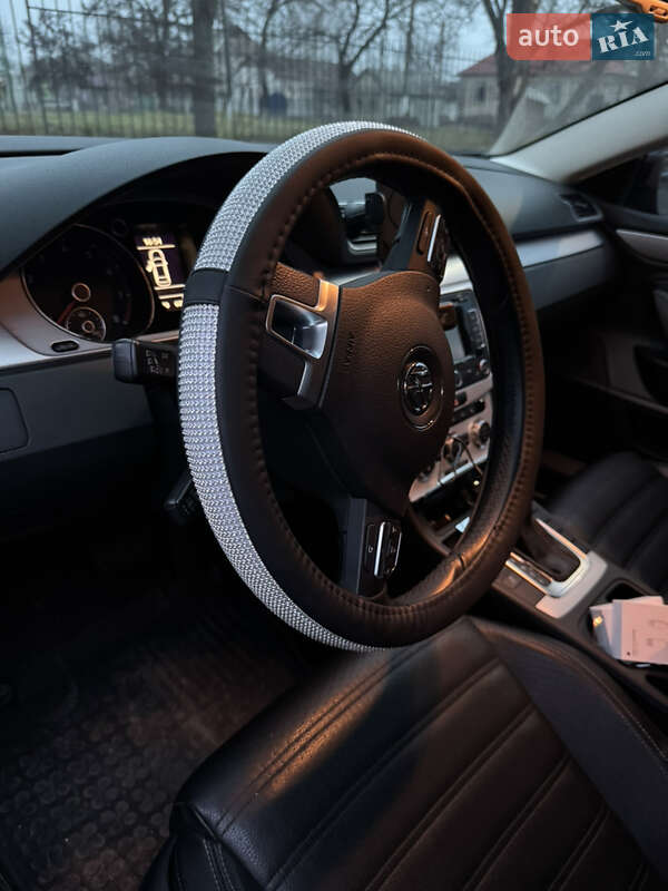 Купе Volkswagen CC / Passat CC 2012 в Одесі