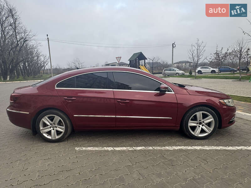 Купе Volkswagen CC / Passat CC 2014 в Чорноморську