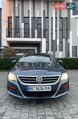 Купе Volkswagen CC / Passat CC 2012 в Стрию
