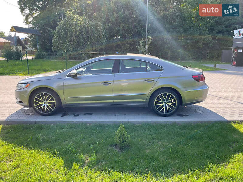 Купе Volkswagen CC / Passat CC 2012 в Богородчанах