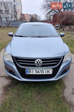 Купе Volkswagen CC / Passat CC 2010 в Полтаві