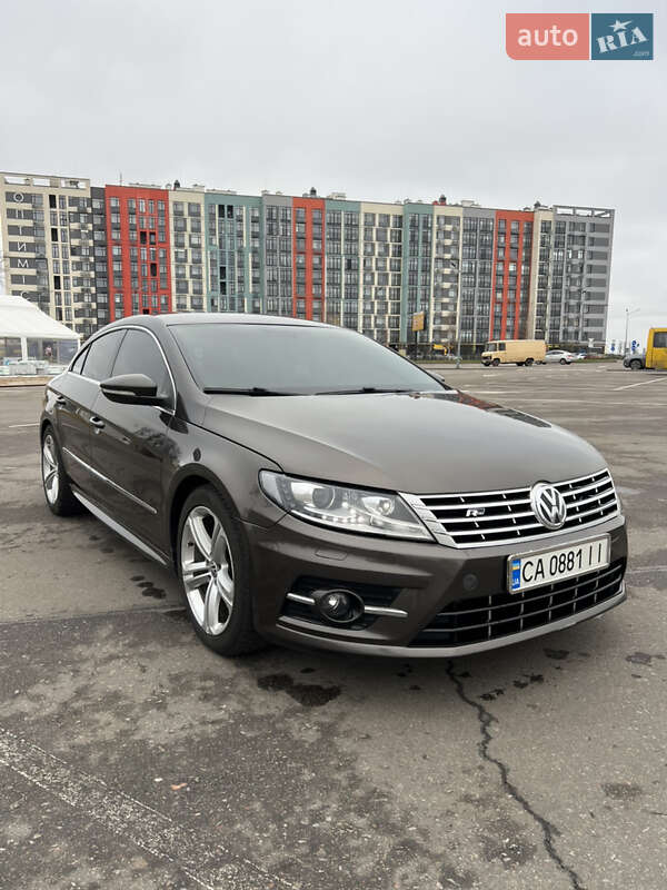 Купе Volkswagen CC / Passat CC 2014 в Киеве